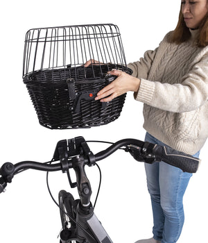 Fietsmand voor aan het stuur