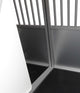 Maatwerk Aluminium Autobench Schuin 2-Vaks met matten en spijlen in de achterwand