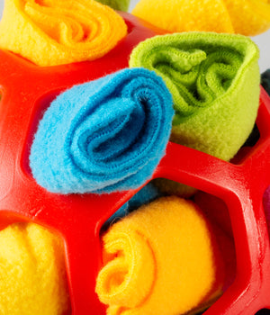 Snuffel en snackbal meerkleurig
