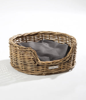 51 - Rattan - Basket -Hondenmand van riet