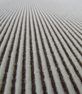 Vetbed geruit grijs 30 mm  met antislip 150 cm  breed per strekkende meter
